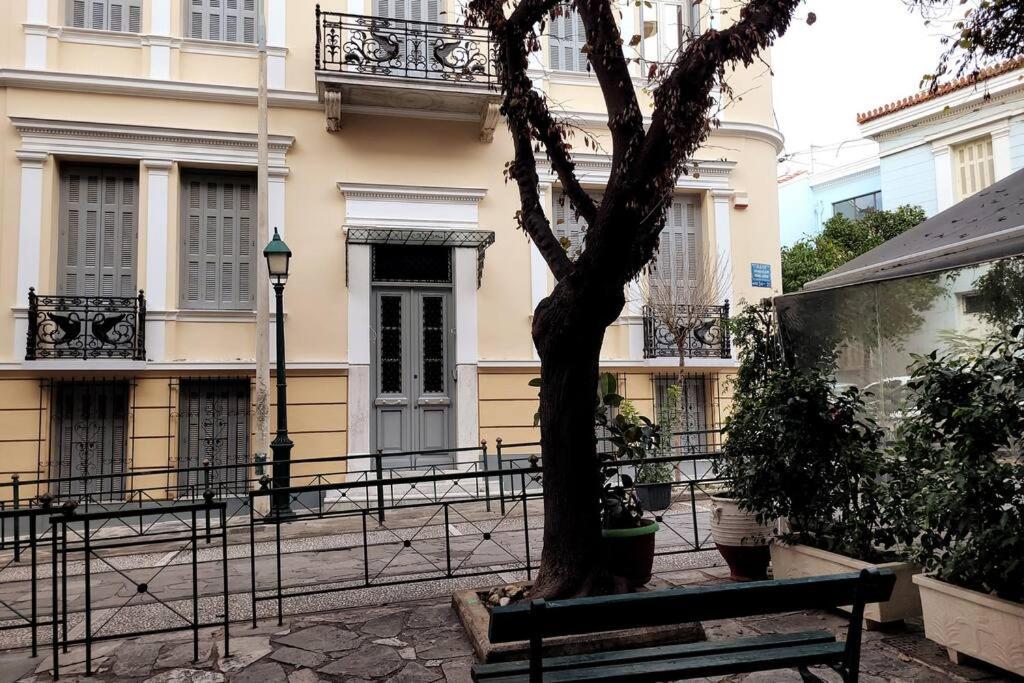 Acropolis Thisio Apartment 2 Bedrooms 2 Bathrooms Афины Экстерьер фото
